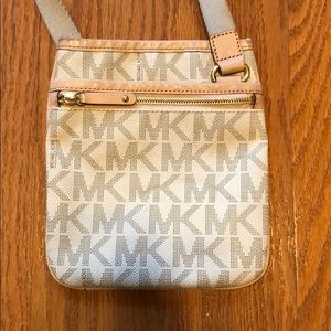 Michael Kors Crossbody